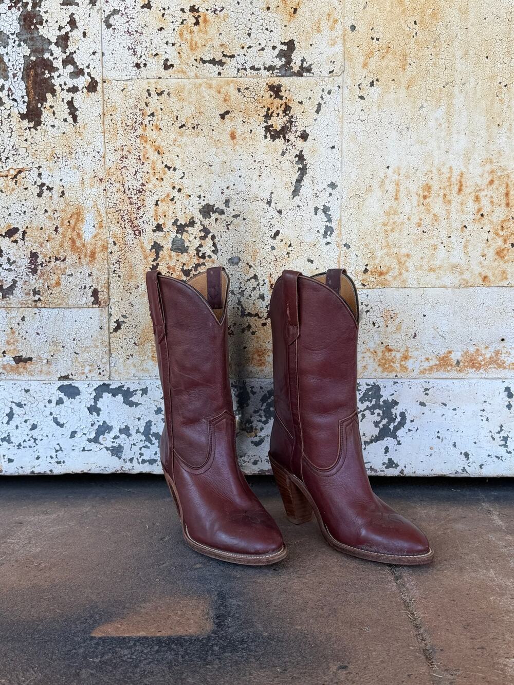 Vintage Frye Boots - Chocolate Brown Size 8.5